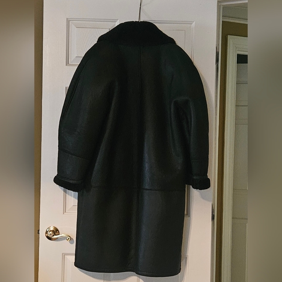 Womens Leather Coat - Picture 4 of 7